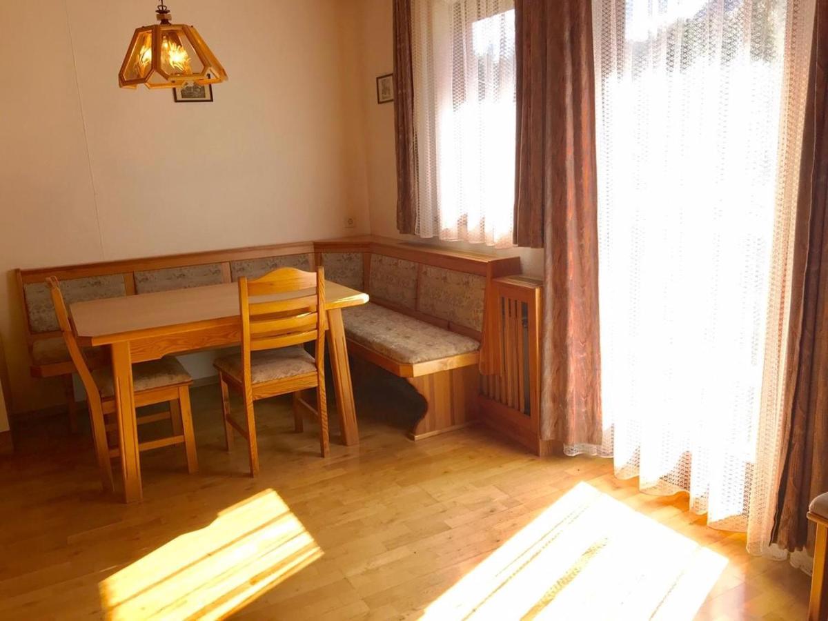 Schmautz Ferienwohnungen & Zimmer Miklauzhof Eksteriør billede